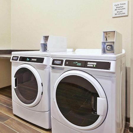 Hampton Inn Sedalia Kültér fotó